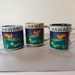 3 Vintage Hilo Hattie Hawaii Coffee Mugs Bird of Paradise Flower 1985